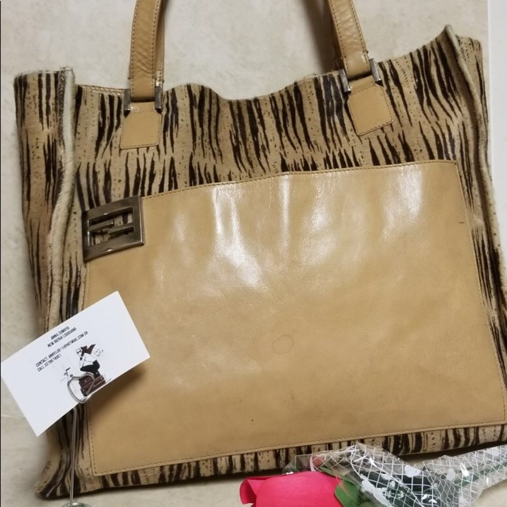 Fendi tiger tote mm